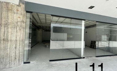 LOCAL EN VENTA EN PLAZA COMERCIAL EN EL BARRO, CARRETERA NACIONAL