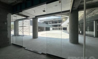 LOCAL EN VENTA EN PLAZA COMERCIAL EN EL BARRO, CARRETERA NACIONAL