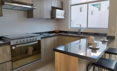 CASA EN VENTA EN MARIANO OTERO