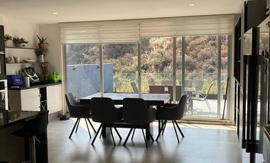 VENTA CASA LOMAS COUNTRY - ELEVAODR INTERNO