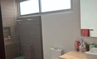 VENTA CASA LOMAS COUNTRY - ELEVAODR INTERNO