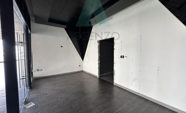 Oportunidad¡¡ Renta de Local Comercial en Torre Azenzo, GabmoP2
