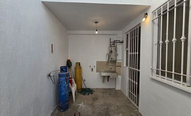 Casa en renta semi amueblada Colinas de Tonalá, Tonalá.