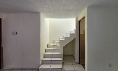 Casa en renta semi amueblada Colinas de Tonalá, Tonalá.