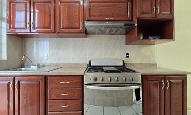 Casa en renta semi amueblada Colinas de Tonalá, Tonalá.