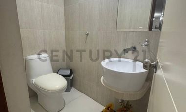 VENTA DE DEPARTAMENTO EN AV. LA MERCED – SURCO