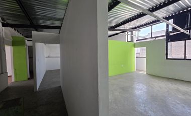 Edificio Comercial para Oficinas a unos pasos de La Luna