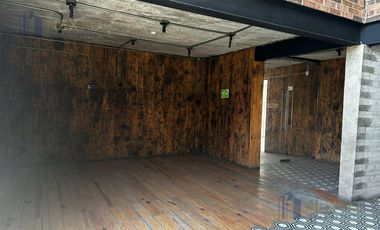 Local En Renta Calzada De Los Arcos 23