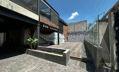 Local En Renta Calzada De Los Arcos 23