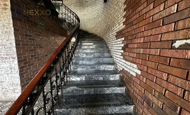 Local En Renta Calzada De Los Arcos 23