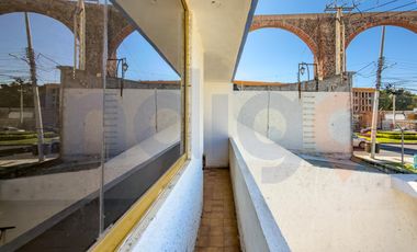 Local - Oficina en Renta en Bosques del acueducto junto a Los Arcos