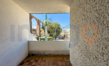 Local - Oficina en Renta en Bosques del acueducto junto a Los Arcos