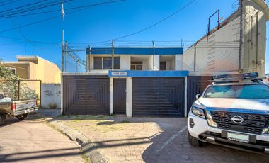 Local - Oficina en Renta en Bosques del acueducto junto a Los Arcos