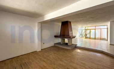 Local - Oficina en Renta en Bosques del acueducto junto a Los Arcos