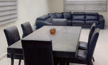 Hermosa Casa en  Calzadas Anáhuac, Escobedo,  N. L.