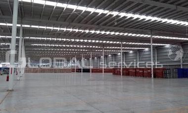 Bodega en renta de  6,380 m2 en Lerma
