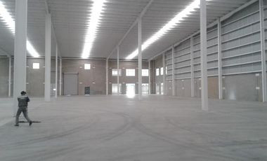 Bodega en renta de 6,858 m2 en Tultitlán