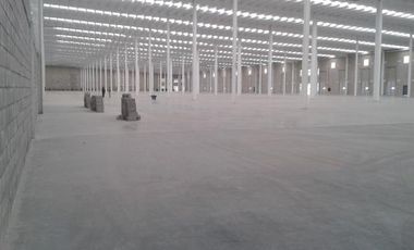 Bodega en renta de 6,858 m2 en Tultitlán