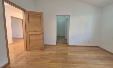 Casa en Condominio en RENTA VENTA en Calz Aguilas, Lomas de Axomiatla