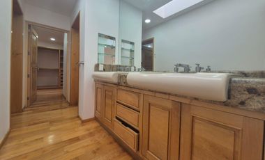 Casa en Condominio en RENTA VENTA en Calz Aguilas, Lomas de Axomiatla