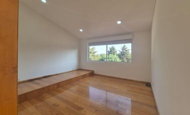 Casa en Condominio en RENTA VENTA en Calz Aguilas, Lomas de Axomiatla