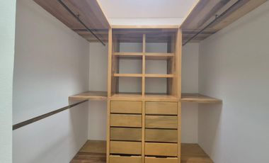 Casa en Condominio en RENTA VENTA en Calz Aguilas, Lomas de Axomiatla