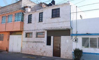 LOCAL COMERCIAL EN RENTA EN COL. VILLA HOGAR