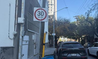 RENTA DE EDIFICIO EN CENTRO DE MTY