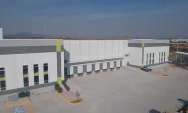 Bodega de 9,000 m2 (divisibles) en Puerto Interior