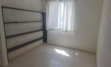 CASA EN RENTA EN LOS OLIVOS II, SIN MUEBLES  A 5 KM DE LA PLAYA