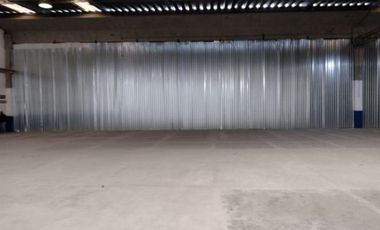 Renta de bodega industrial en Tlalnepantla 2,543 m².