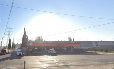 Local en renta de 1,000 m2 en Coacalco