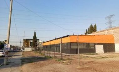 Local en renta de 1,000 m2 en Coacalco