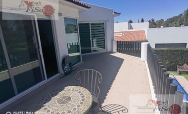 HERMOSA CASA EN RENTA