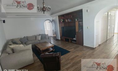 HERMOSA CASA EN RENTA