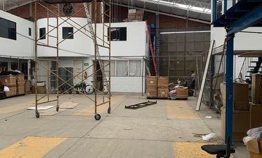 Bodega en renta de 1,900 m² en Naucalpan