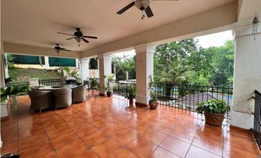 CASA EN CAMINO DE CRUCES 4 REC CON PISCINA 1247M2 MLD