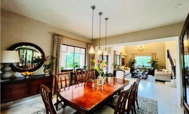 CASA EN CAMINO DE CRUCES 4 REC CON PISCINA 1247M2 MLD