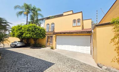 CASA EN VENTA ACAPANTZINGO