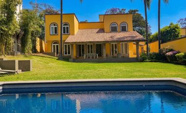 CASA EN VENTA ACAPANTZINGO