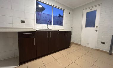 Se Arrienda Hermosa CASA 3D, 3B en LIMACHE