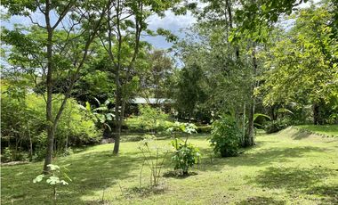 Se Vende Finca con Cabañas en San Carlos