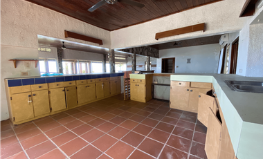 Se Vende Finca con casas de Montaña en Sabanitas, Colón