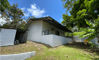 Se Vende Finca con casas de Montaña en Sabanitas, Colón