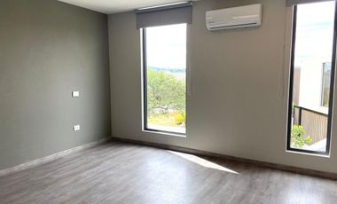 Casa en VENTA / RENTA en Residencial El Molino Condominio XIV