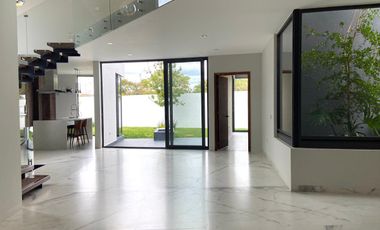 Casa en VENTA / RENTA en Residencial El Molino Condominio XIV