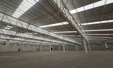 Bodega en renta de 23,400 m² en Vallejo
