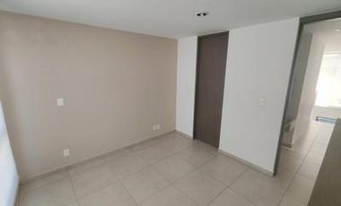 SE RENTA CASA EN FRACCIONAMIENTO LOMAS DE ANGELOPOLIS 3, PUEBLA