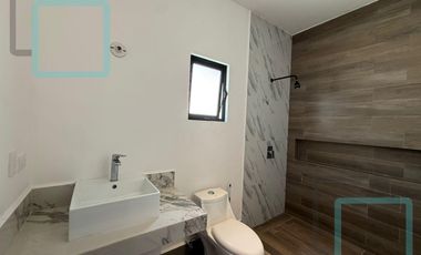 CASA EN VENTA / RENTA EL BARRIAL ZONA CARRETERA NACIONAL SANTIAGO