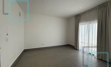 CASA EN VENTA / RENTA EL BARRIAL ZONA CARRETERA NACIONAL SANTIAGO